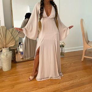 Mumu cream color dress size Xs